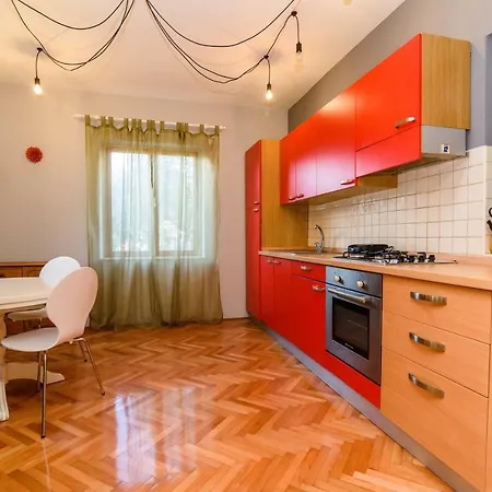 Apartment Petar *