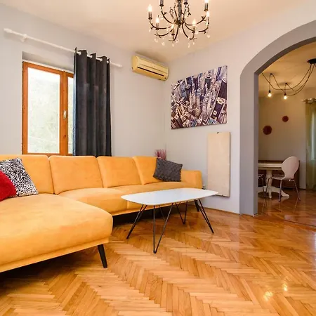Apartment Apartment Petar